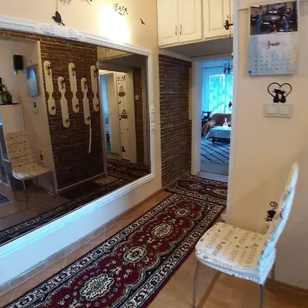 малко Oазисче Homestay *