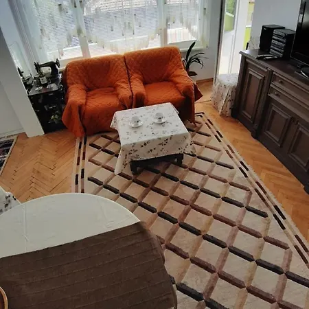 малко Oазисче * Sofía