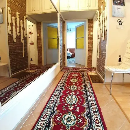 малко Oазисче * Sofía