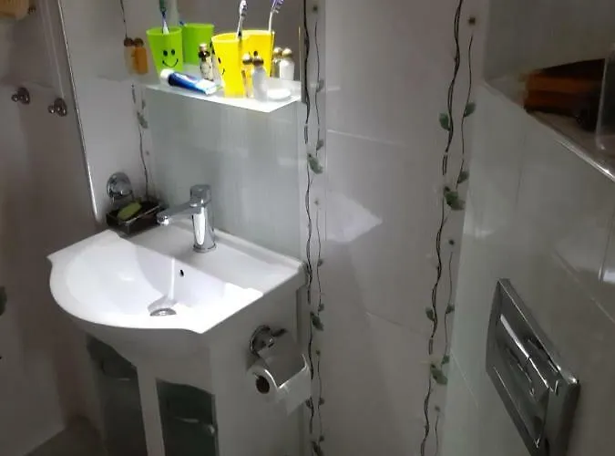 малко Oазисче 索菲亞